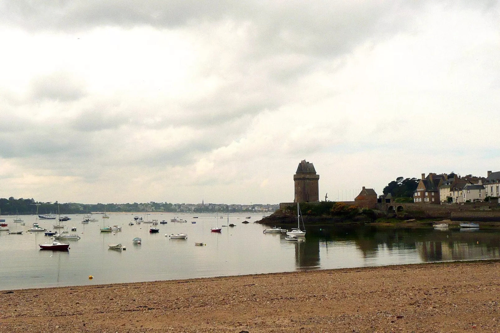 Holiday home St Malo-Area winter 5km