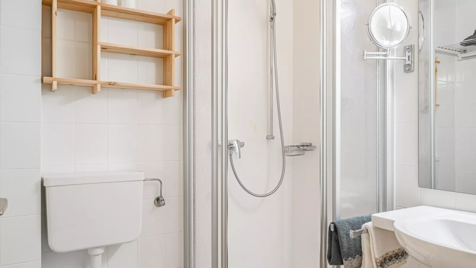 Weberhof Top 1-2-3-4-5-Bathroom