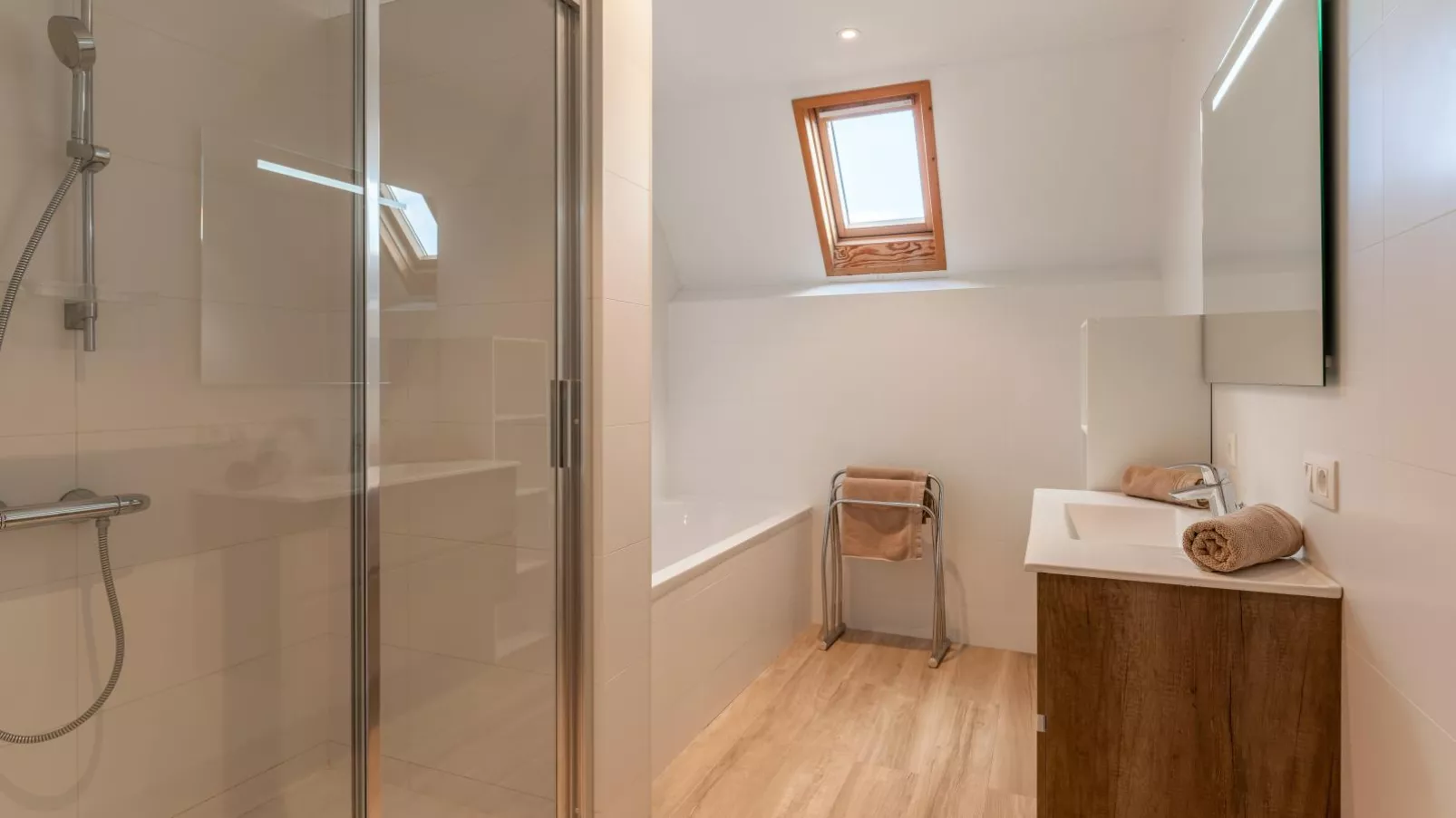 La Ciotat-Bathroom