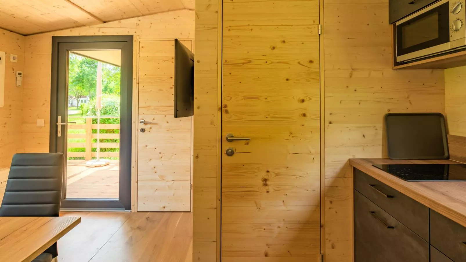 Wood Cube an der Drau-Kitchen