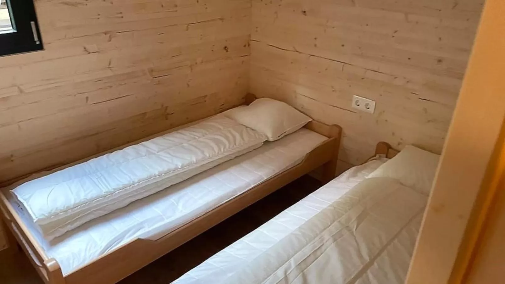 Wood Cube an der Drau-Bedroom