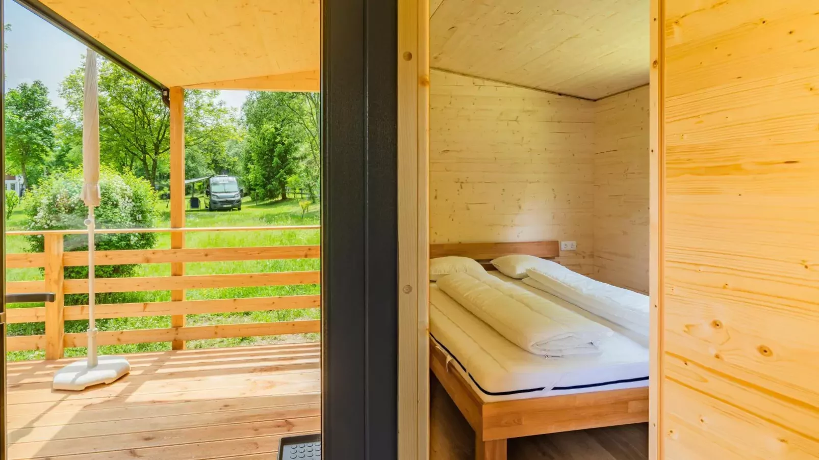 Wood Cube an der Drau-View summer