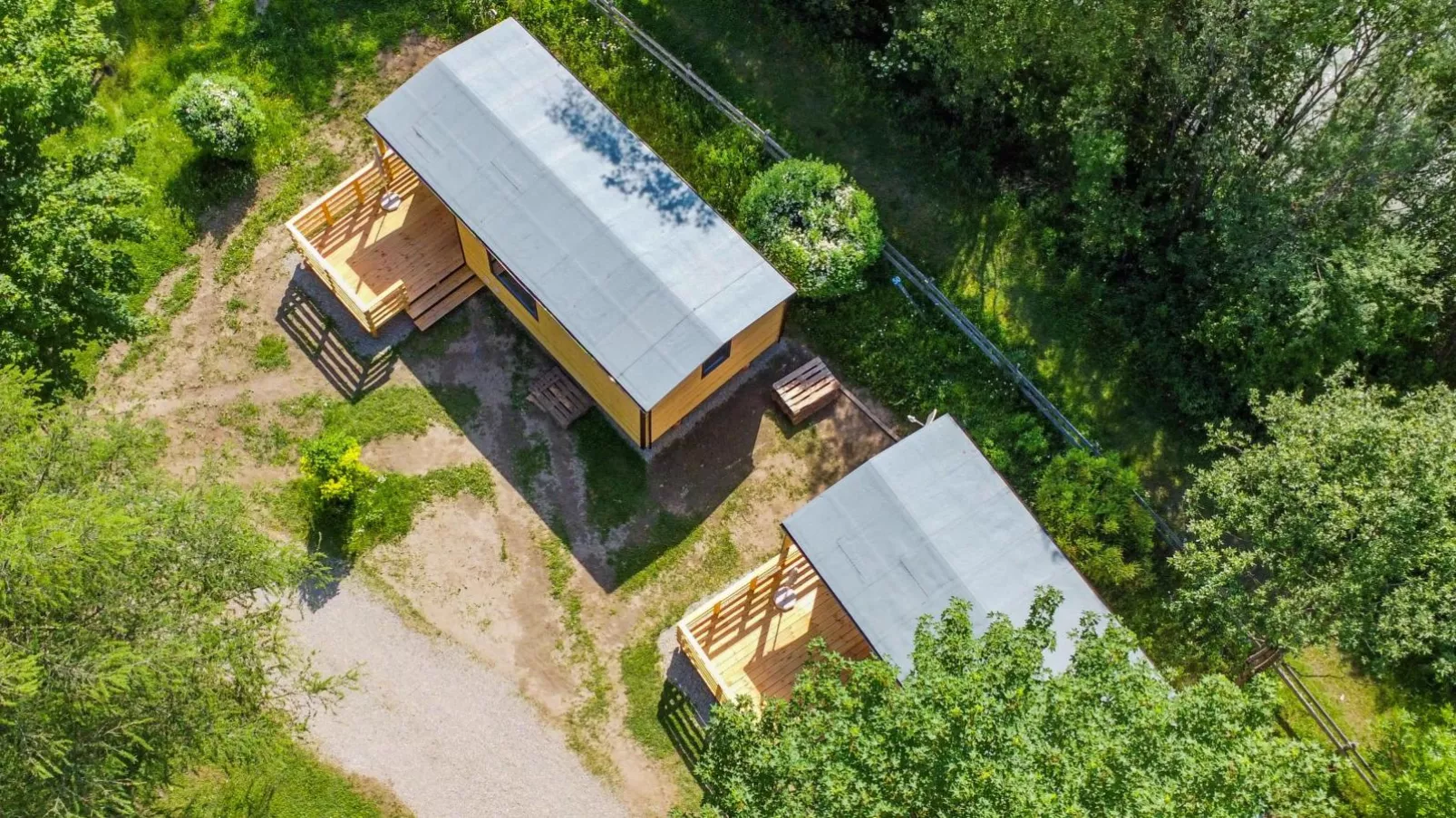 Wood Cube an der Drau-View