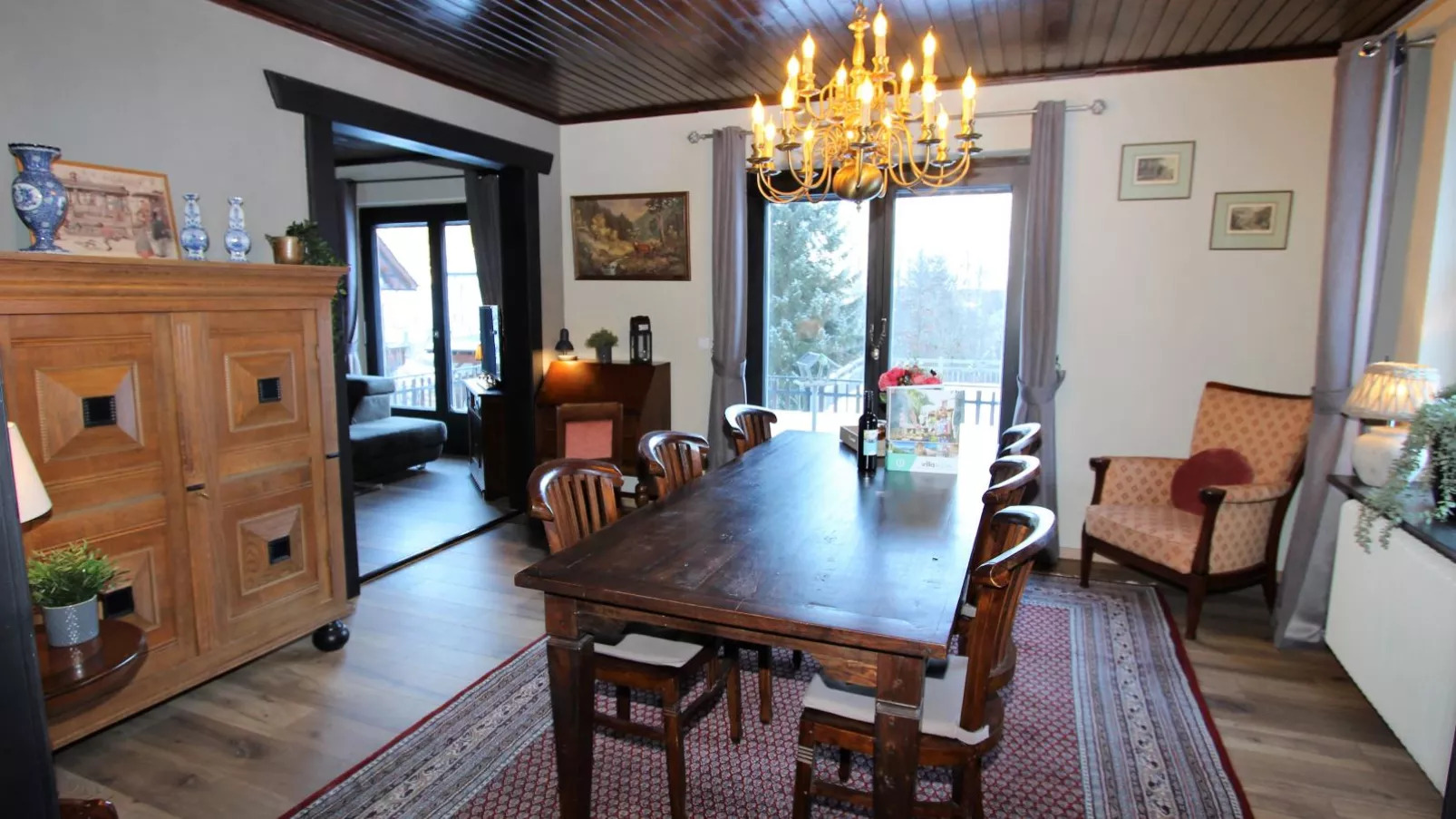 Haus zum Hirschen-Dining room