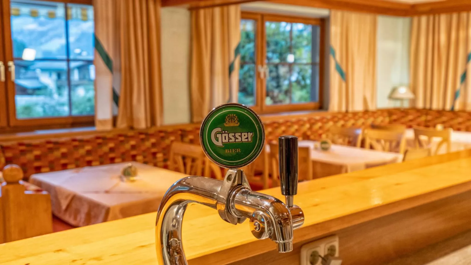 Oberleitner XL-Dining room