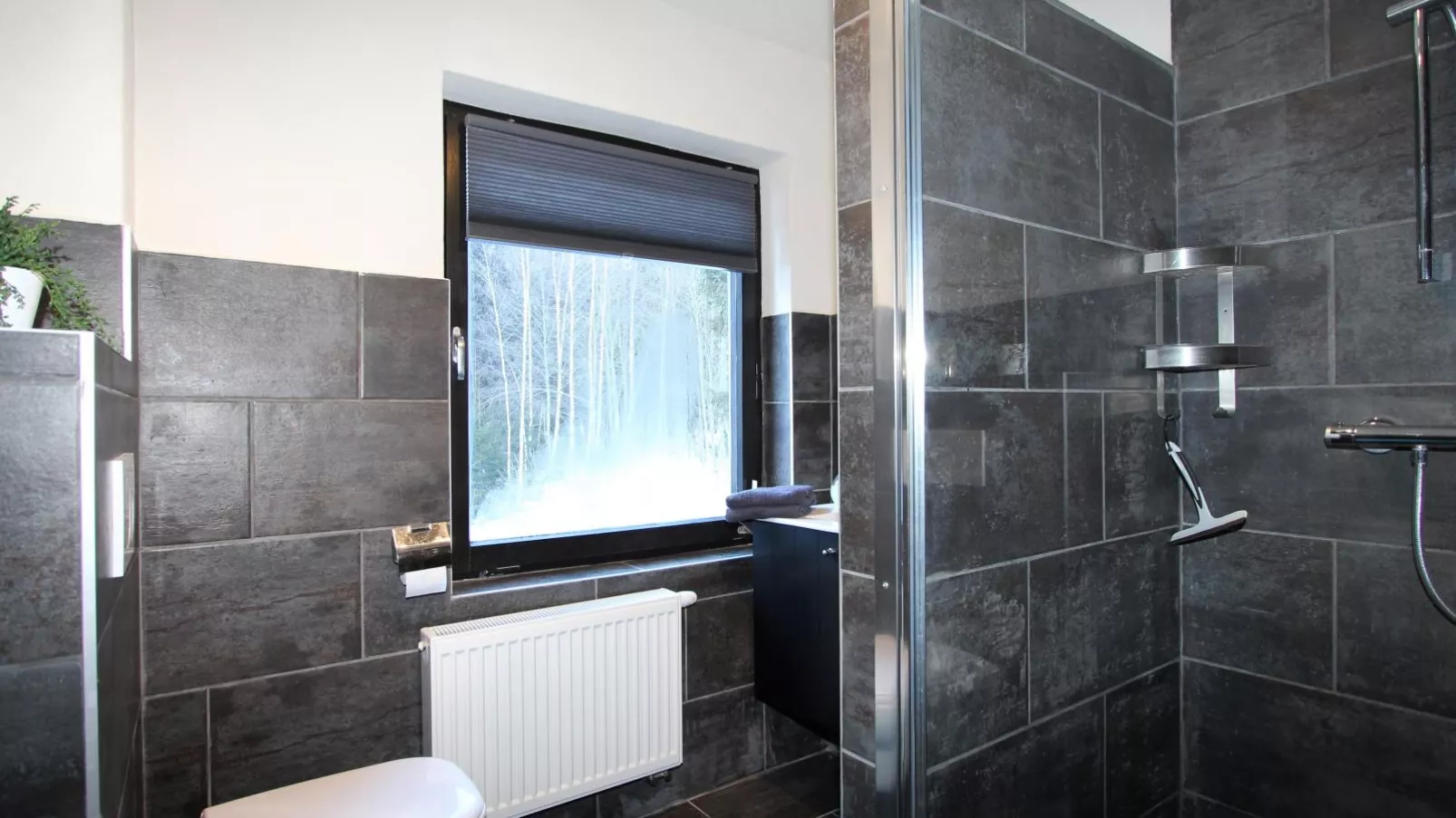 Haus zum Hirschen-Bathroom