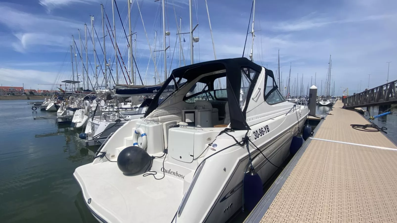Boot Singa-Exterior summer