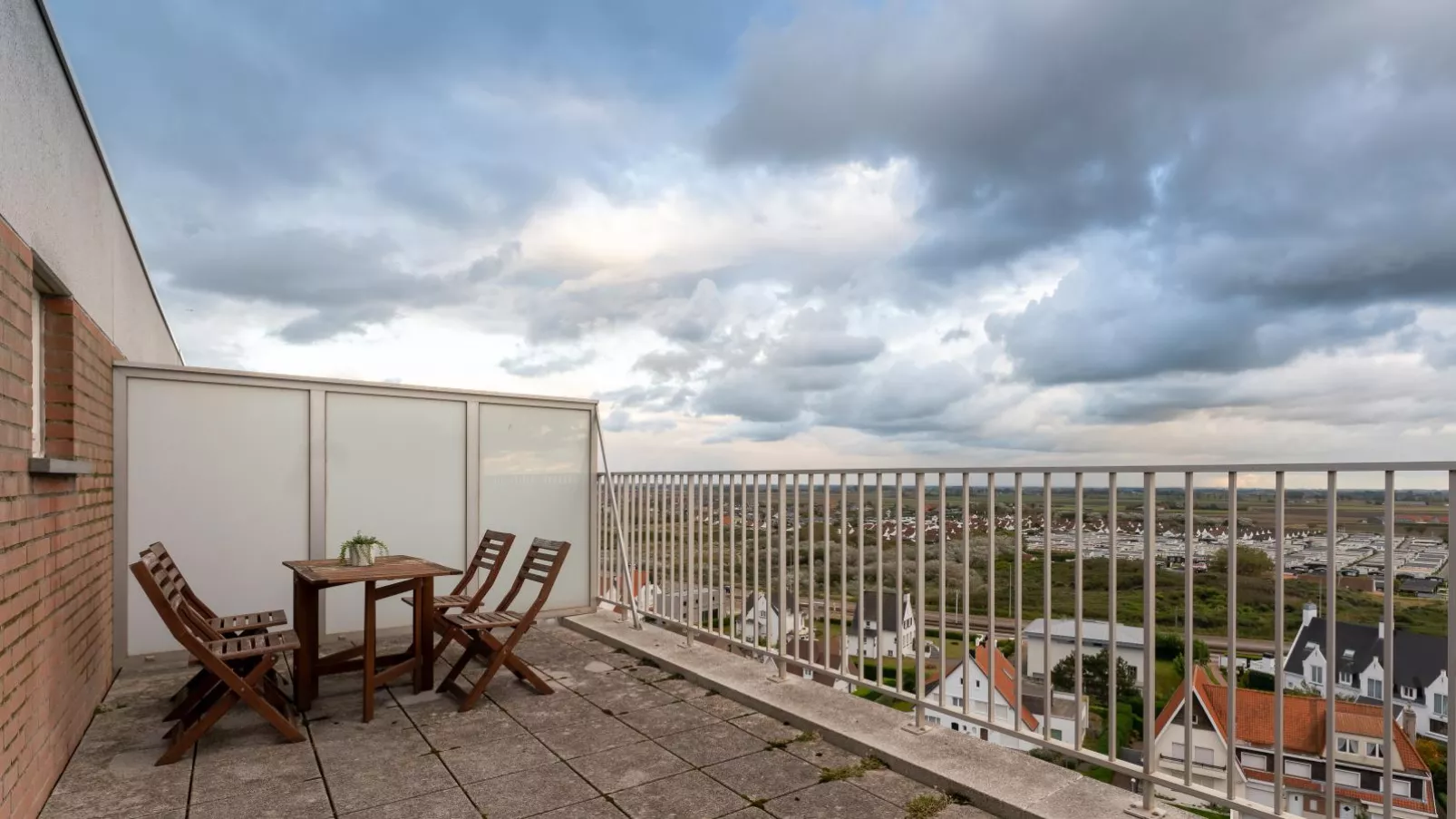 10 hoog aan zee-Terrace balcony