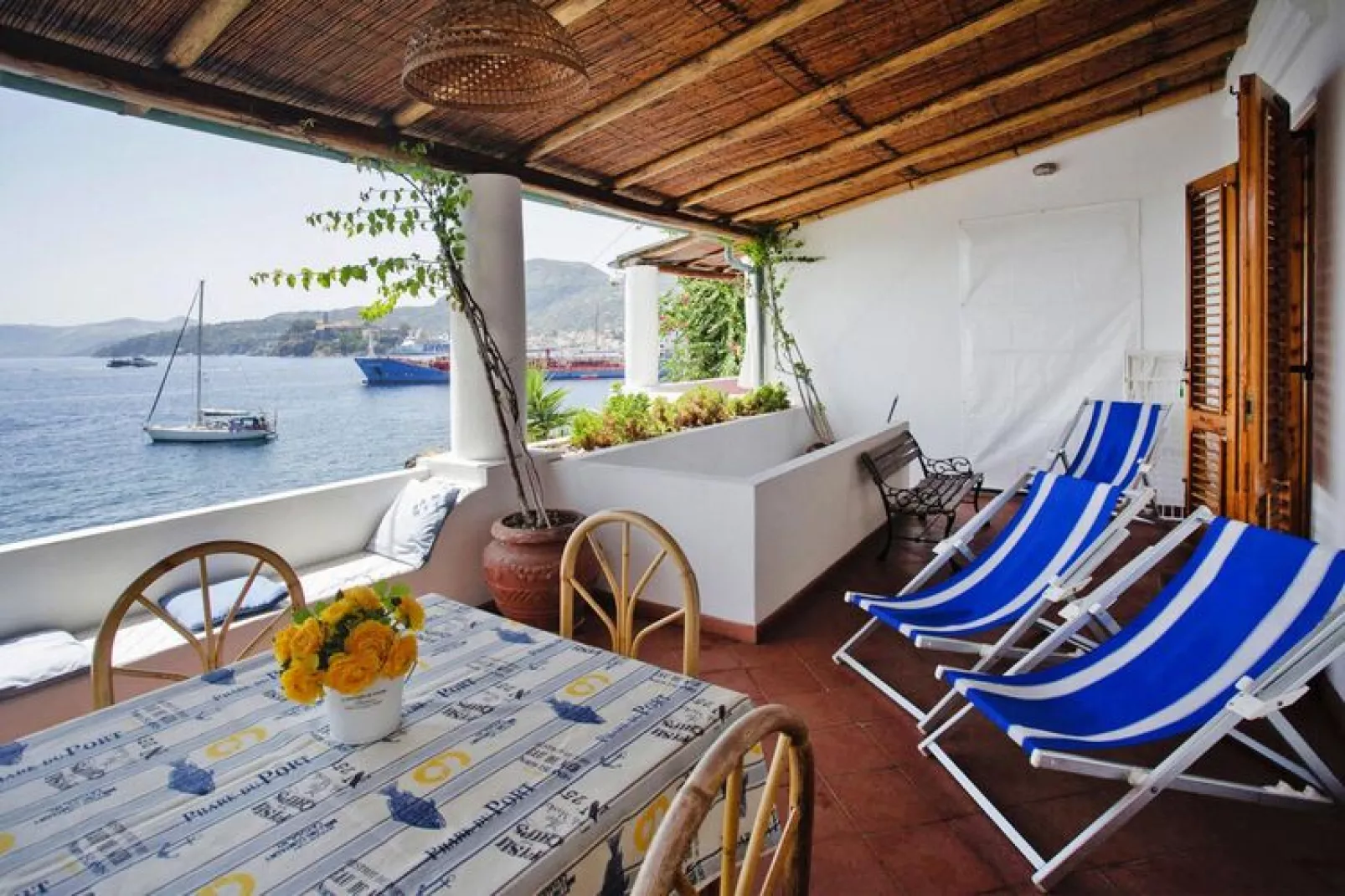 Apartments, Lipari-Bagnamare - Panarea-Terrace