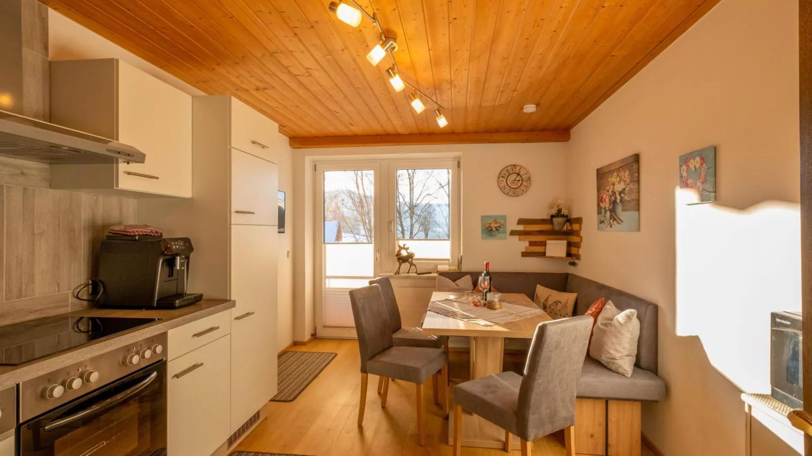 Ferienwohnung Krimbacher-Kitchen