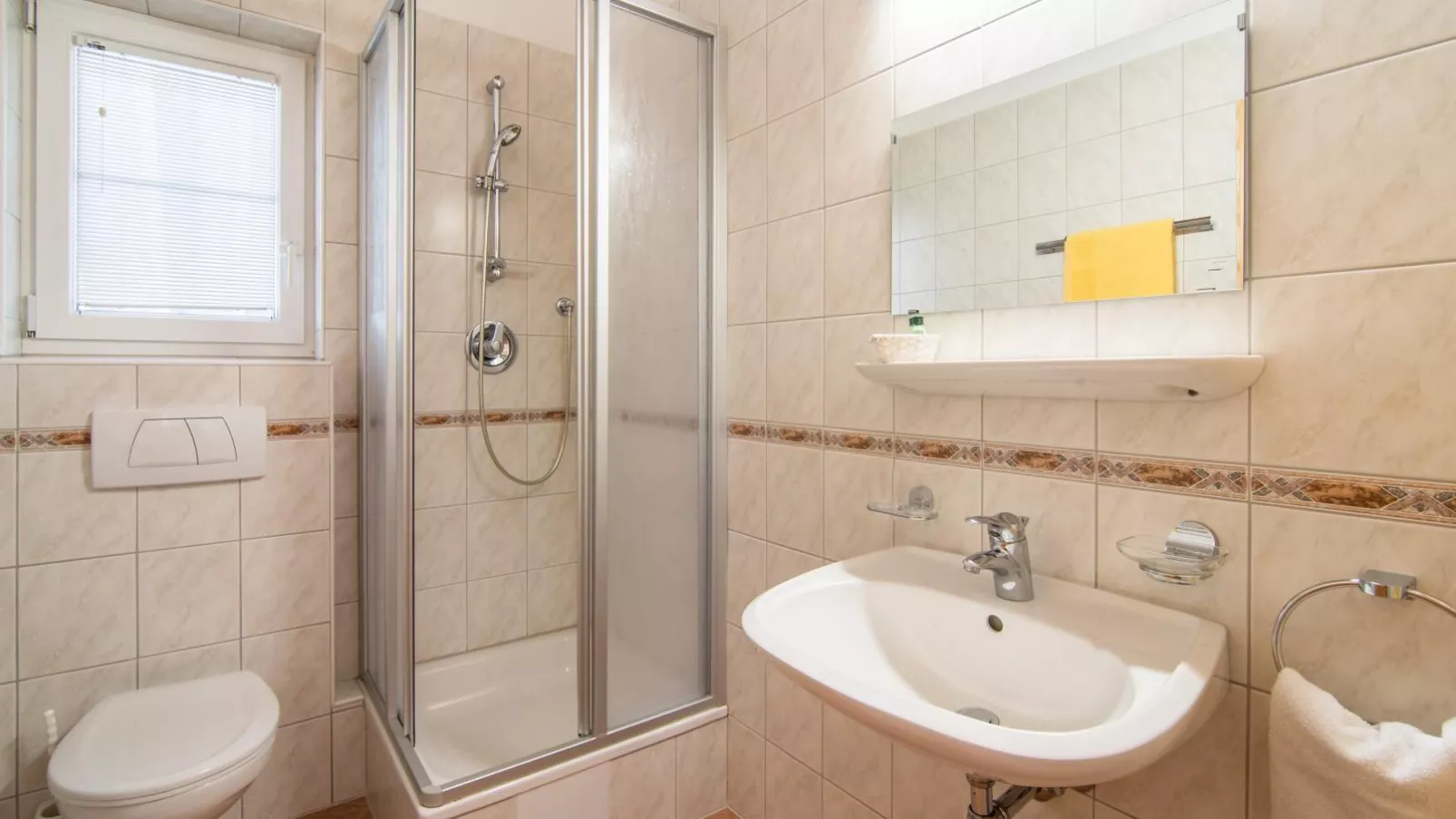 Haus Irmgard 2-Bathroom