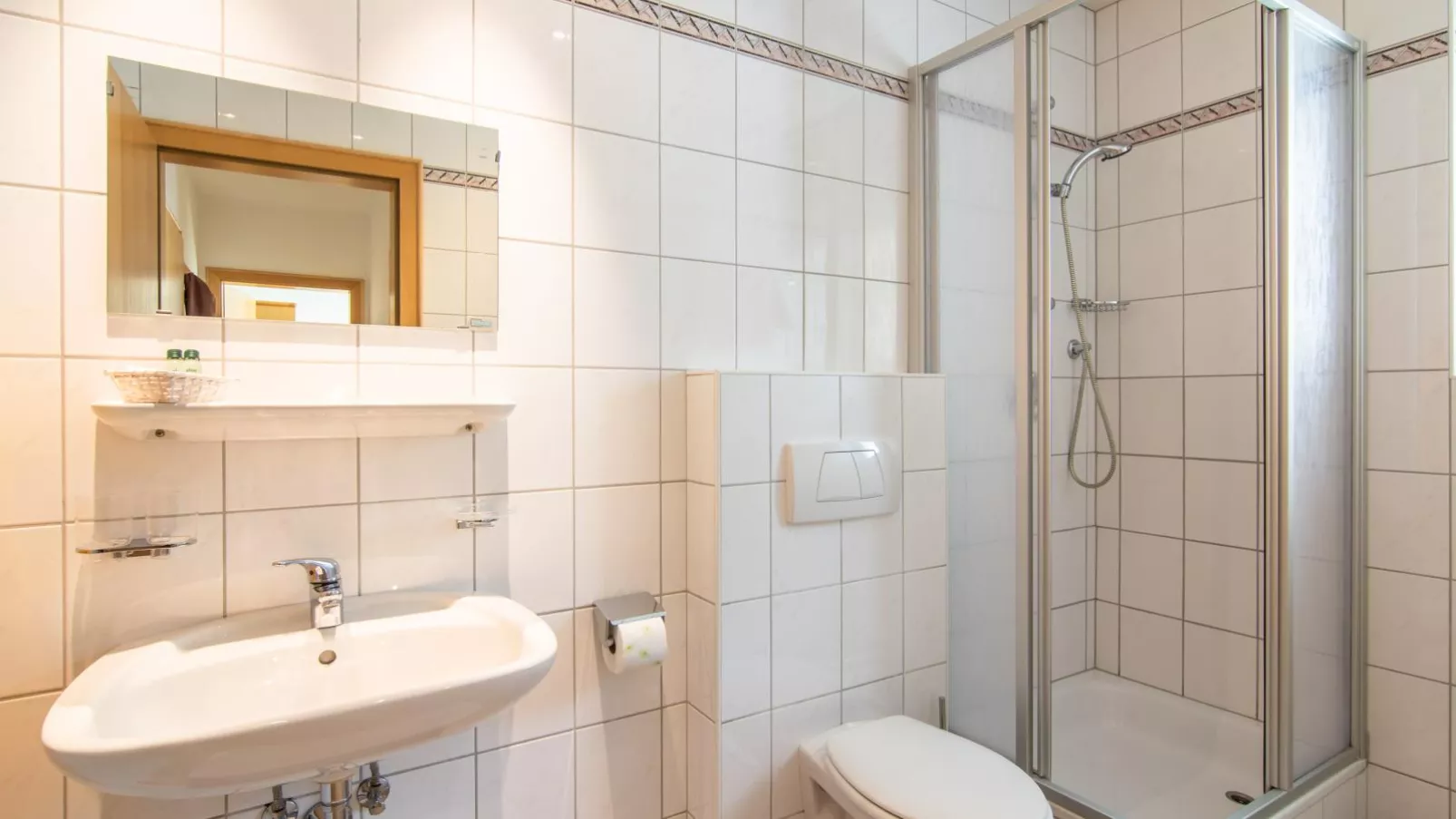 Haus Irmgard 3-Bathroom