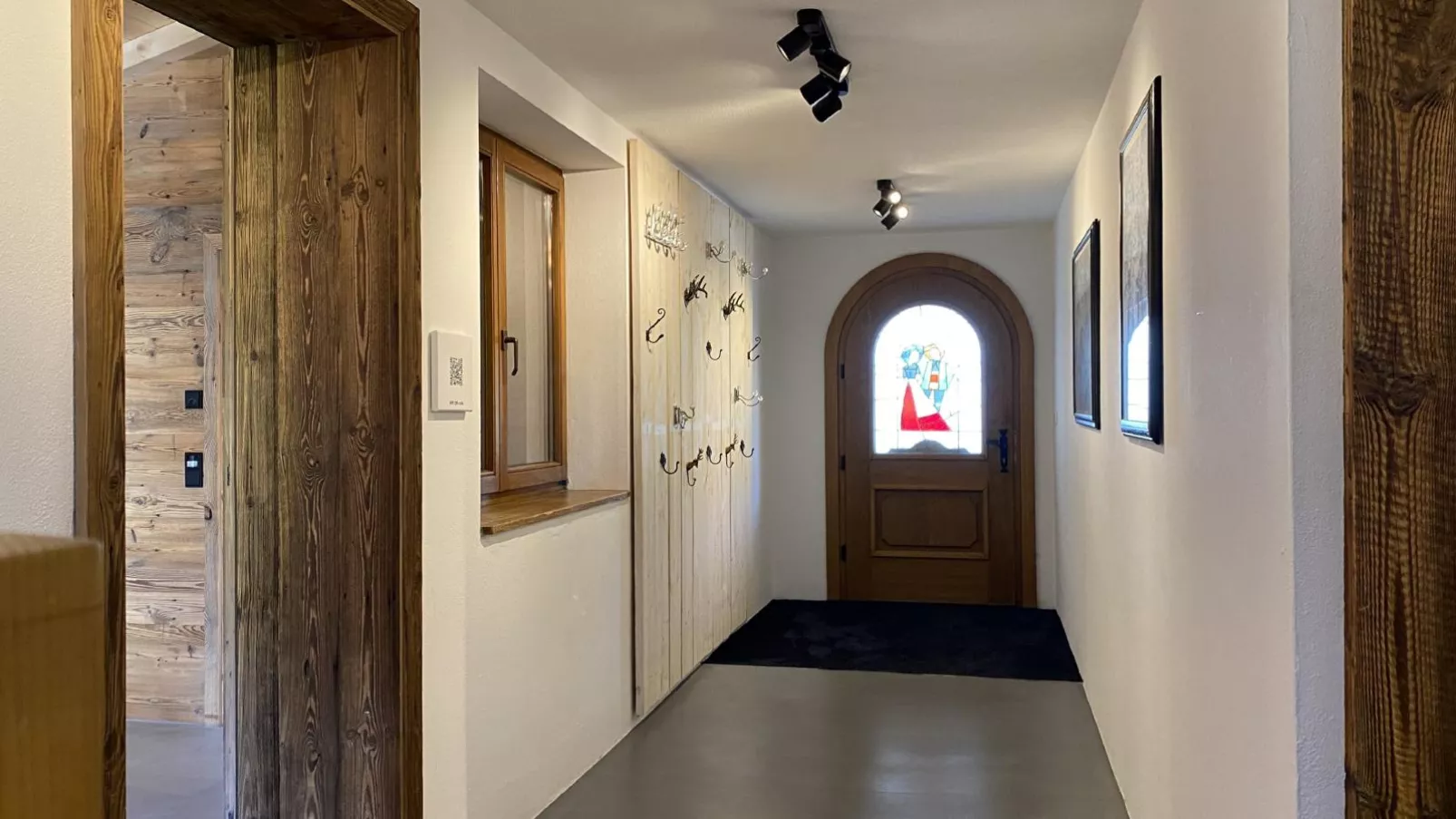 hallreception
