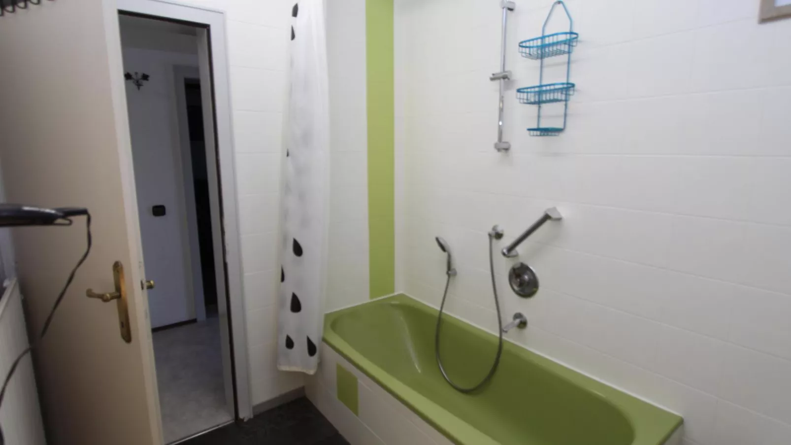 Yannsa-Bathroom
