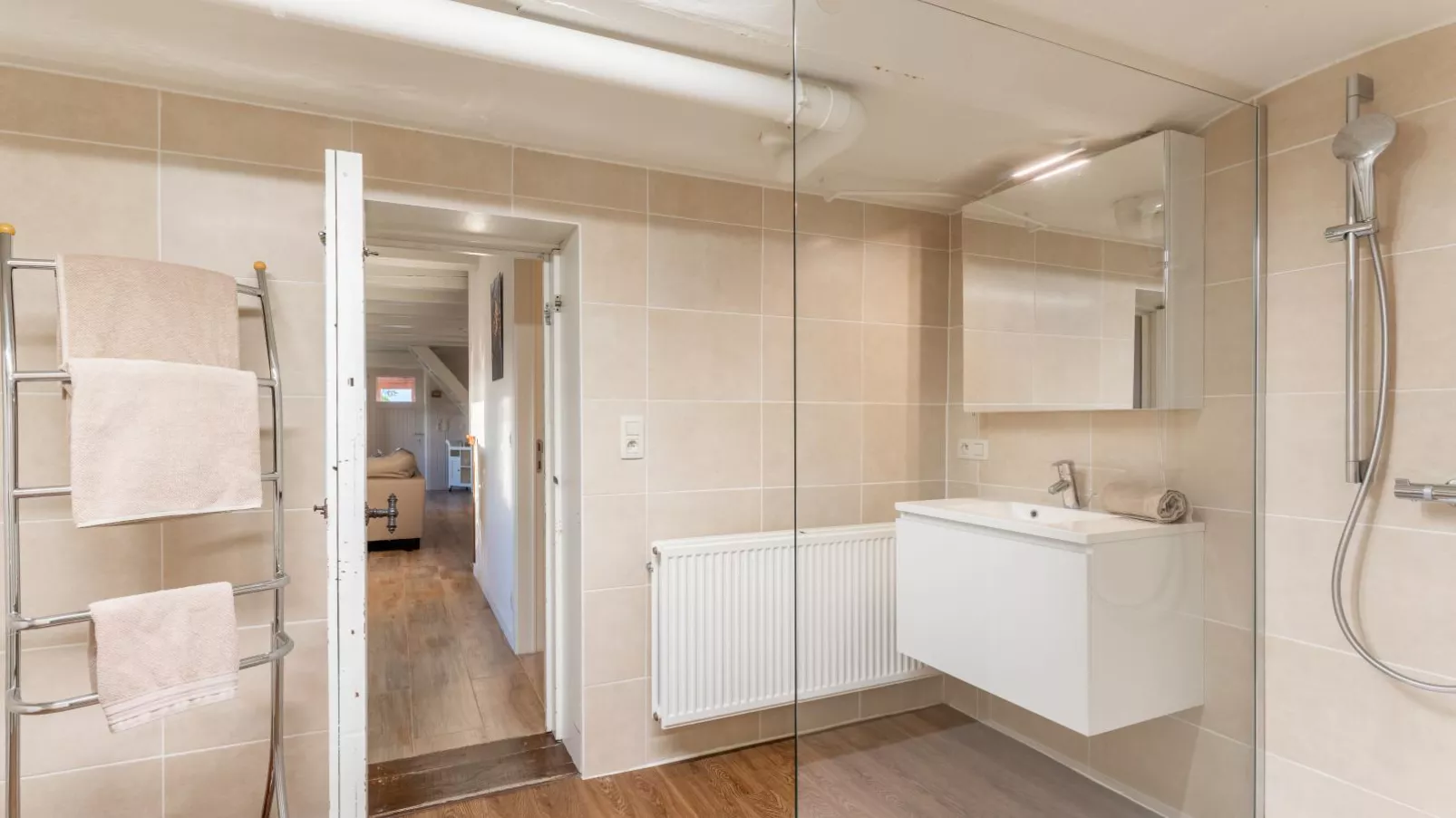 De Lange Dreve-Bathroom