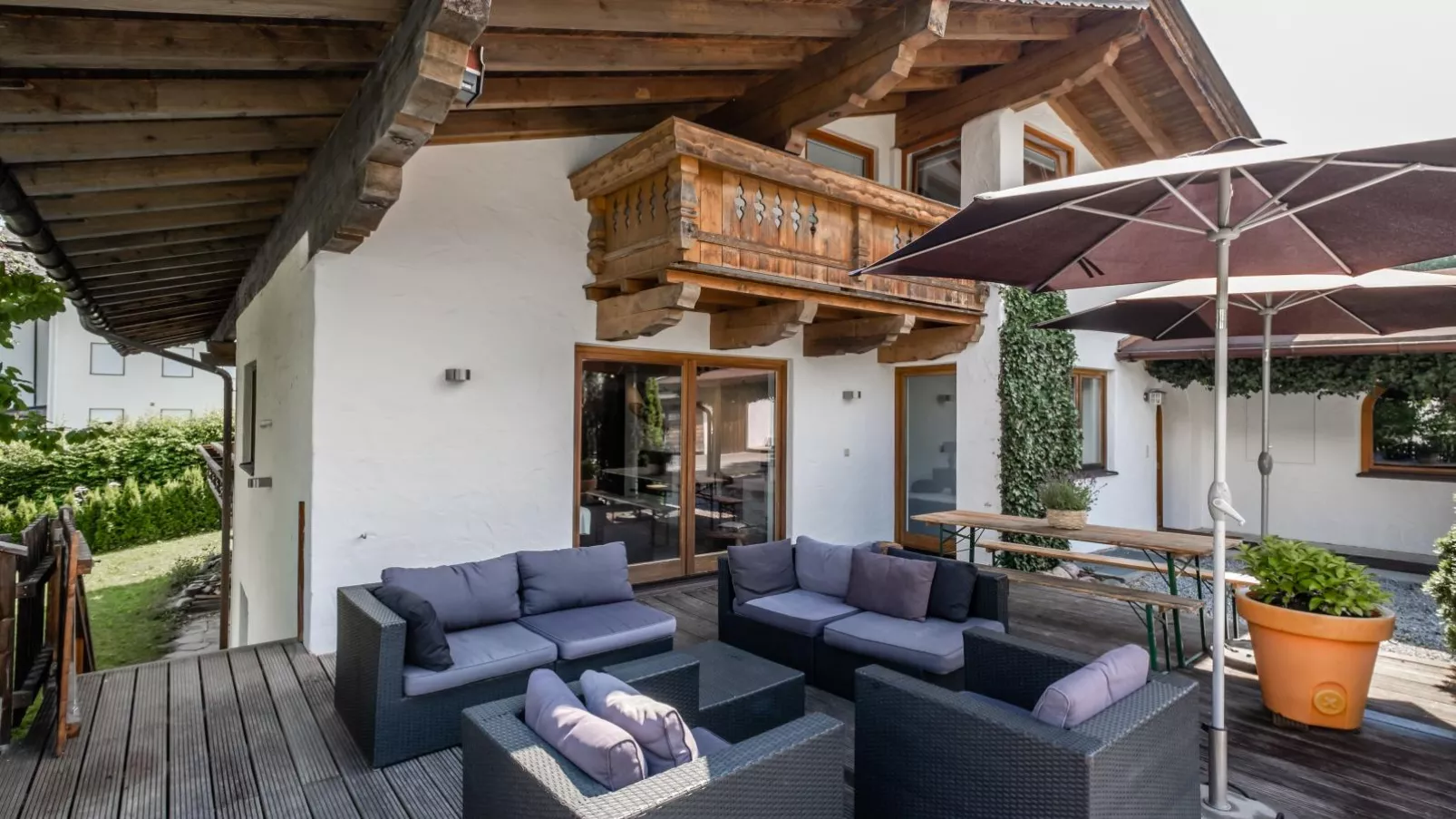 Kirchberg am Bach-Terrassenbalkon