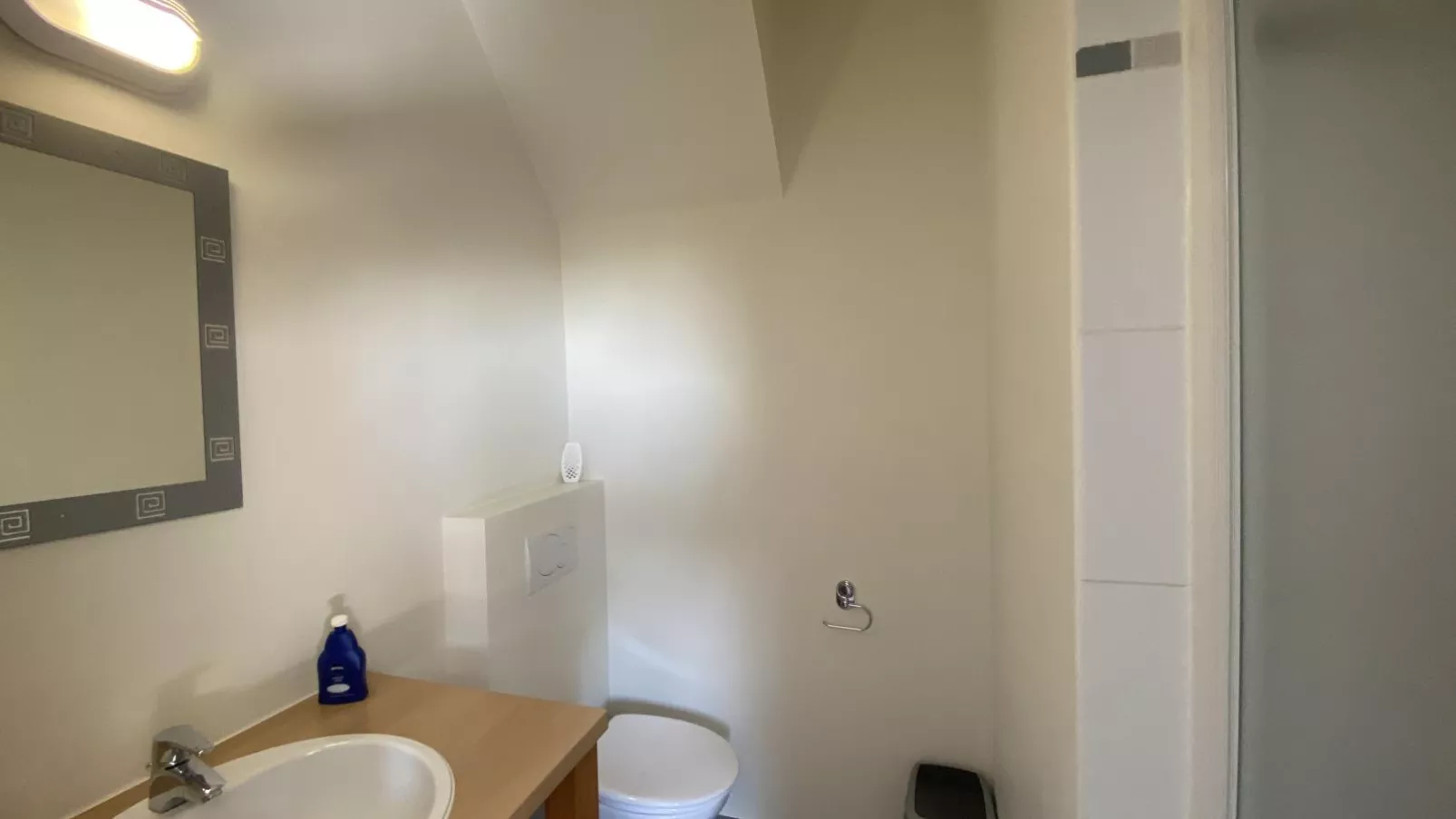 Meeuwenoord-Bathroom