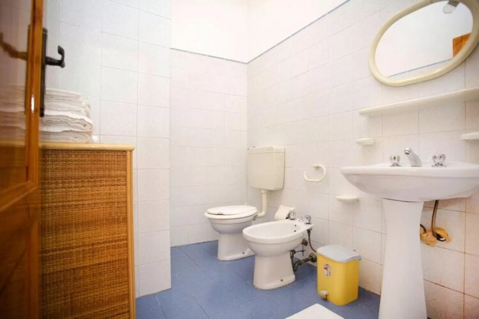Apartments, Lipari-Bagnamare - Panarea-Bathroom