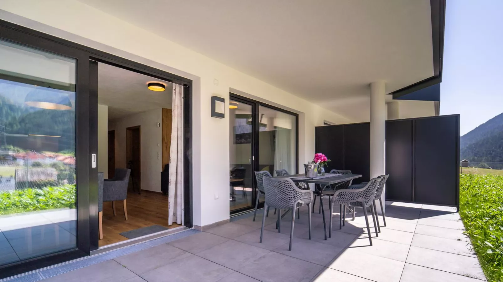 Chalet Pettneu am Arlberg  - Top 1-Terrace balcony