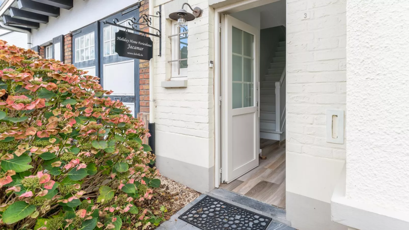 Jacamar - De Haan-Exterior summer