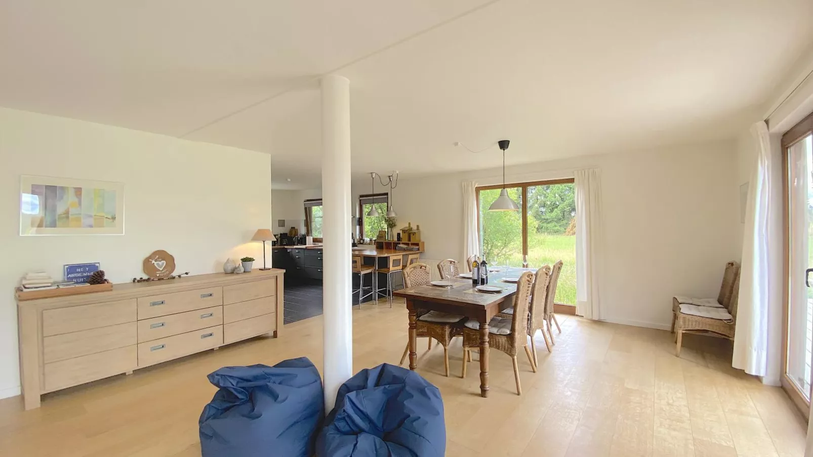 Vakantiehuis Wilogne-Dining room