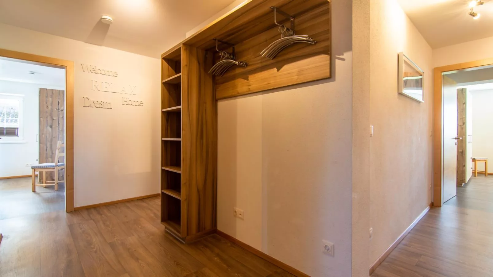 Monekwie-Bedroom