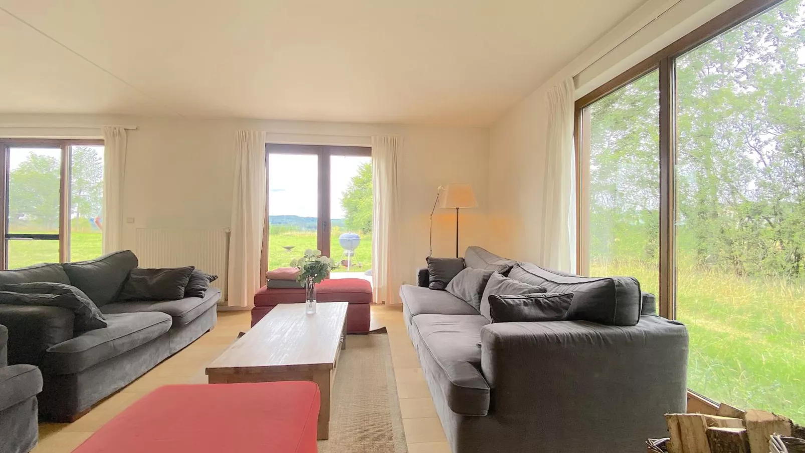 Vakantiehuis Wilogne-Living room