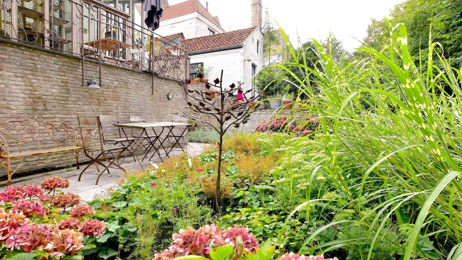 Theater Minne-Terrace balcony
