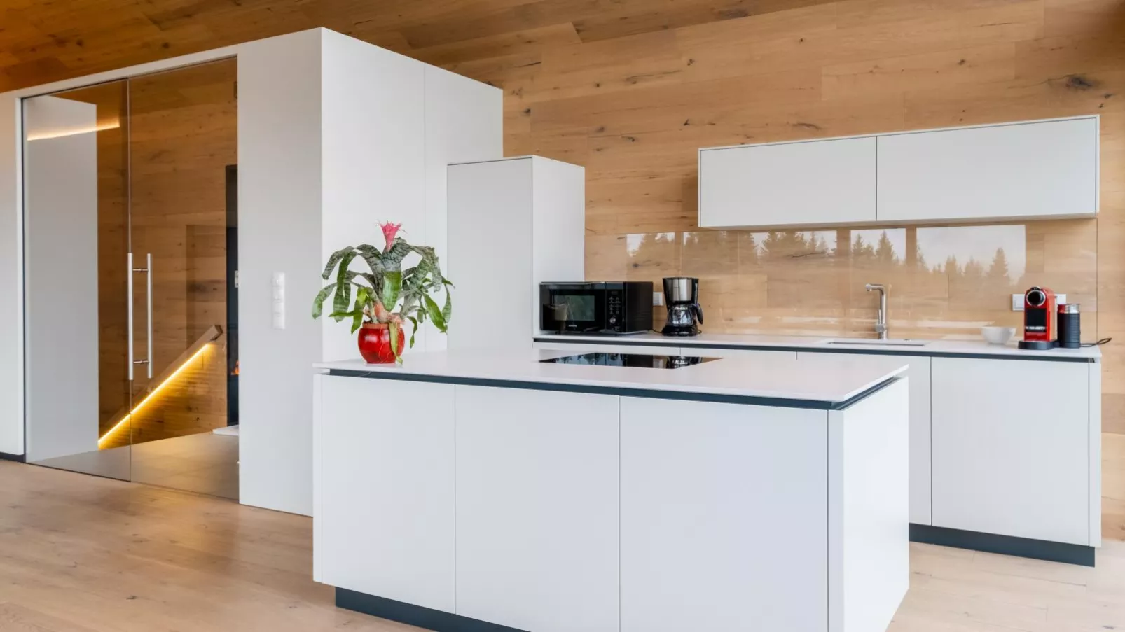 Lakan Lodge-Kitchen