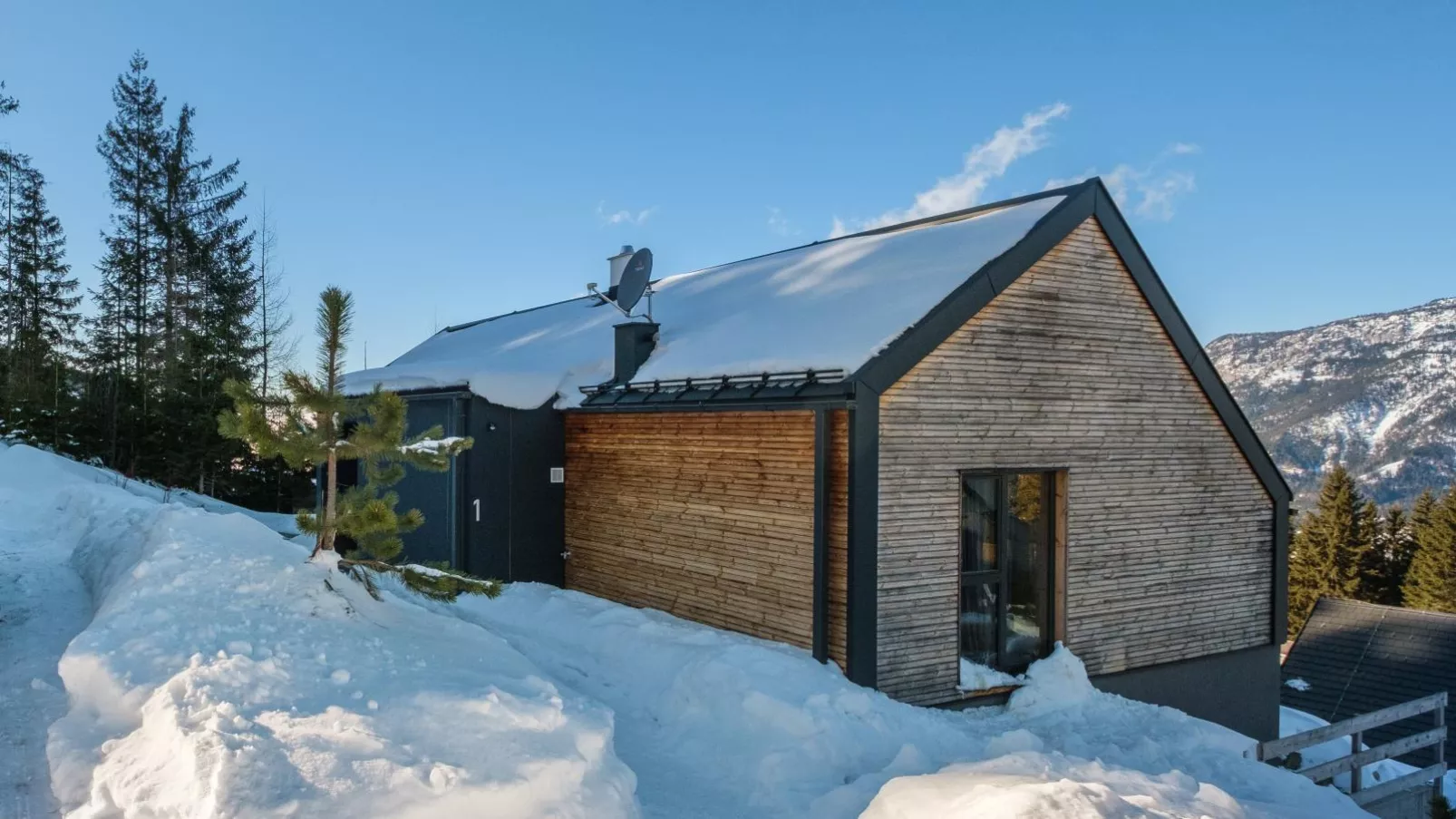 Lakan Lodge-Exterior winter