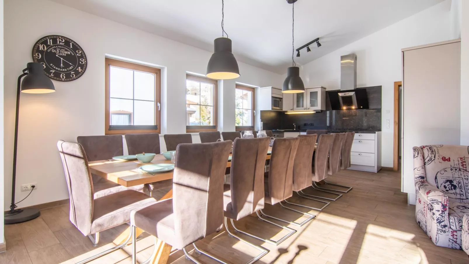 Haus Bergblick-Dining room