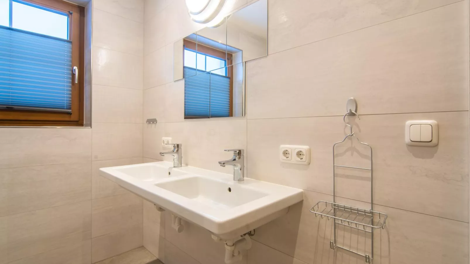 Haus Bergblick-Bathroom