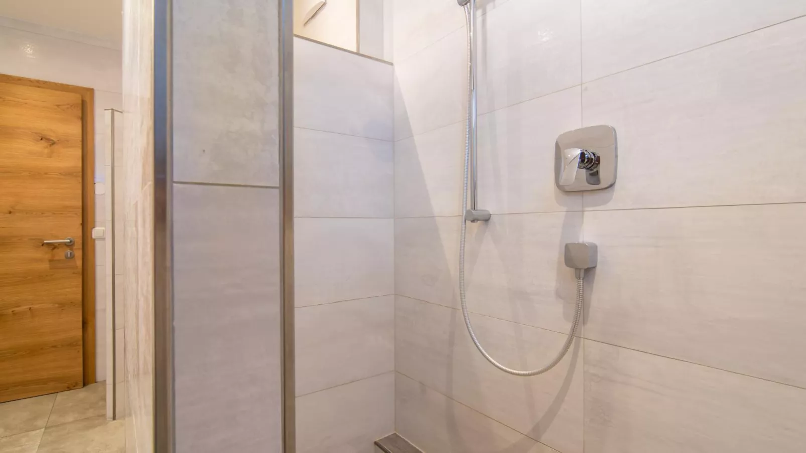 Haus Bergblick-Bathroom
