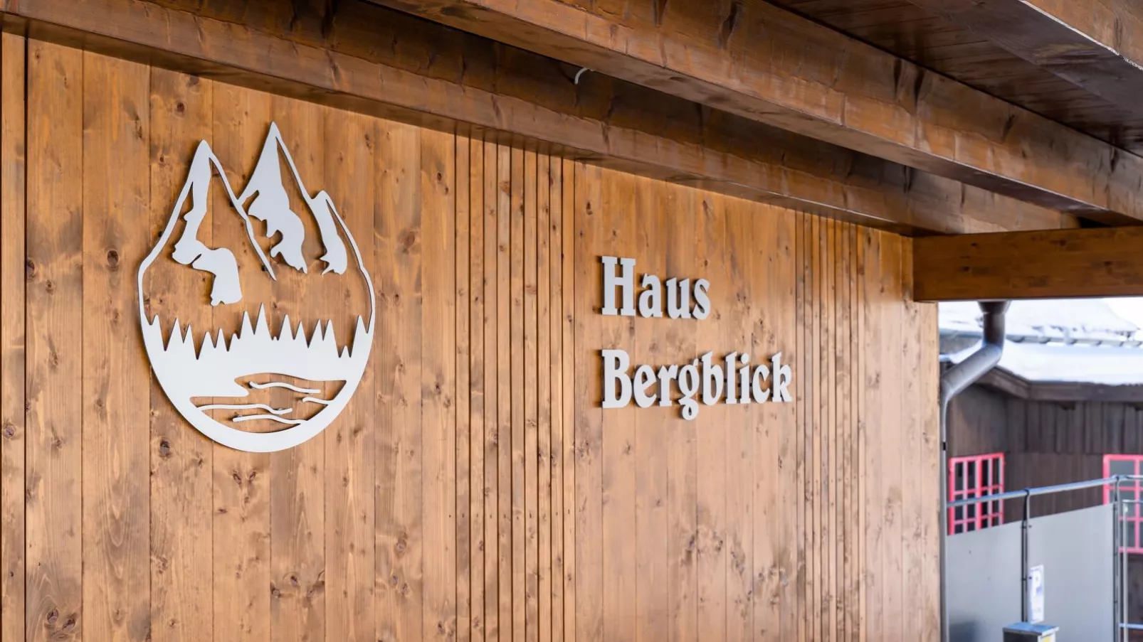 Haus Bergblick-Exterior winter