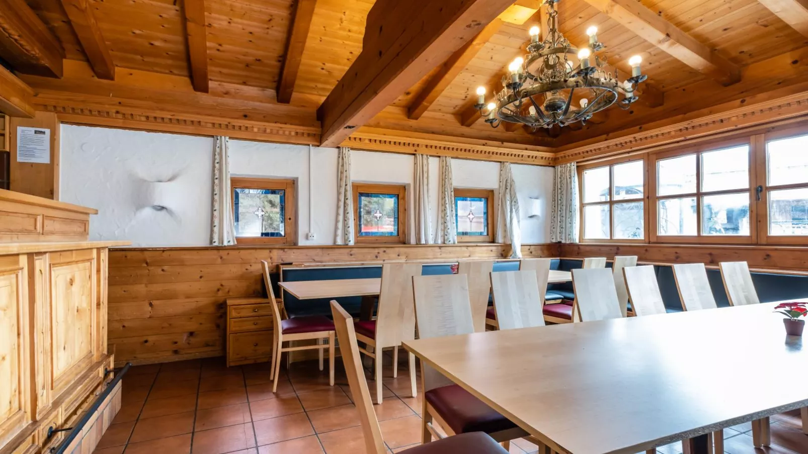 Weinberghof I-Esszimmer