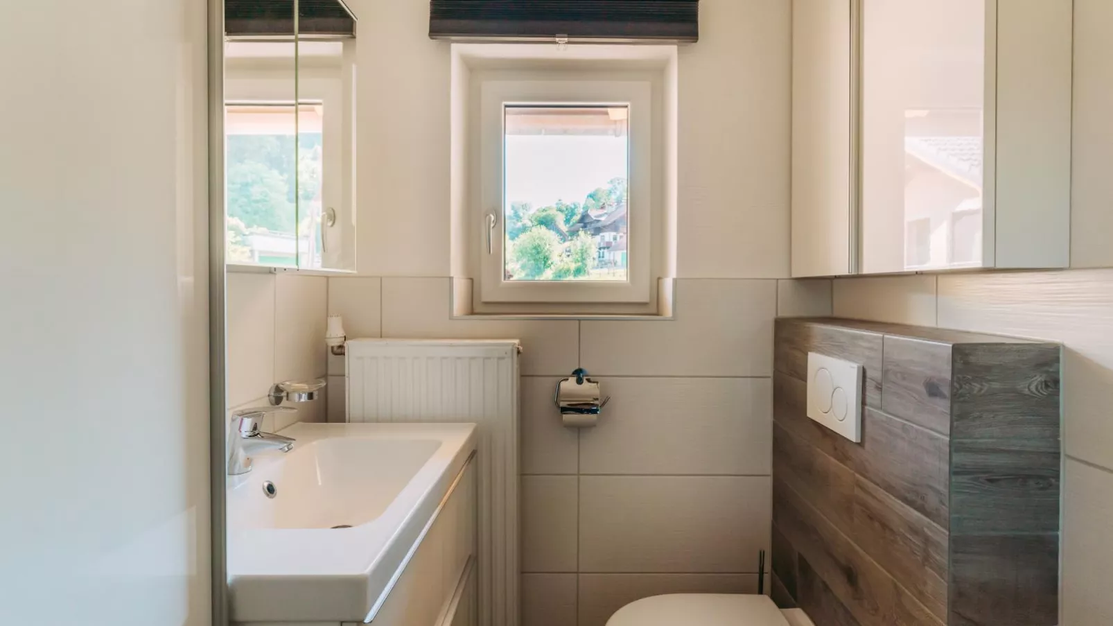 Vesna S Home-Bathroom