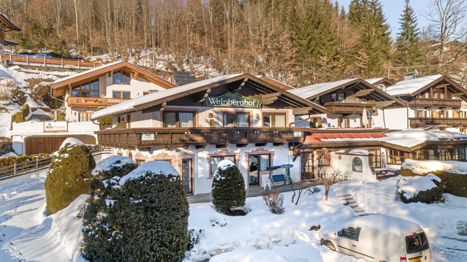 Weinberghof-Exterior winter