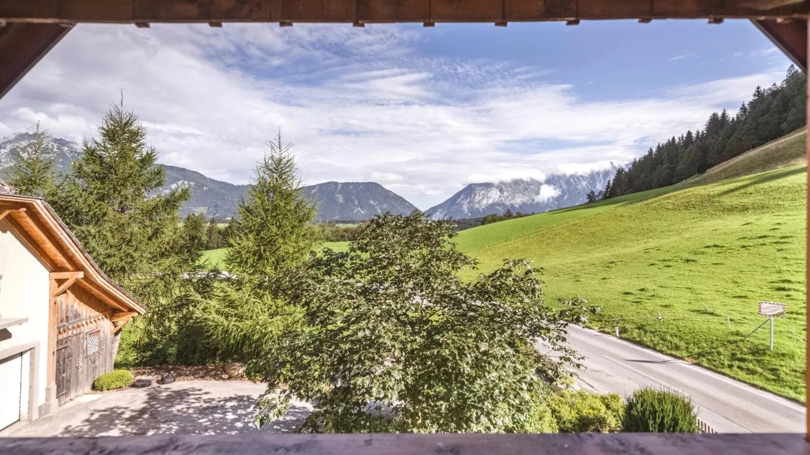 Naturpark Chalet Schladming-Dachstein-View summer