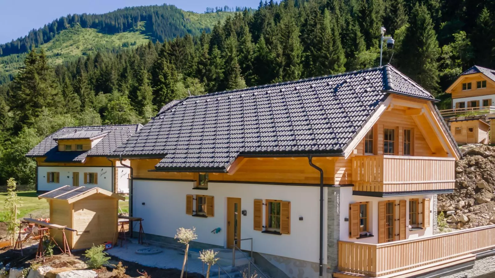 Apart Heidi-Exterior summer