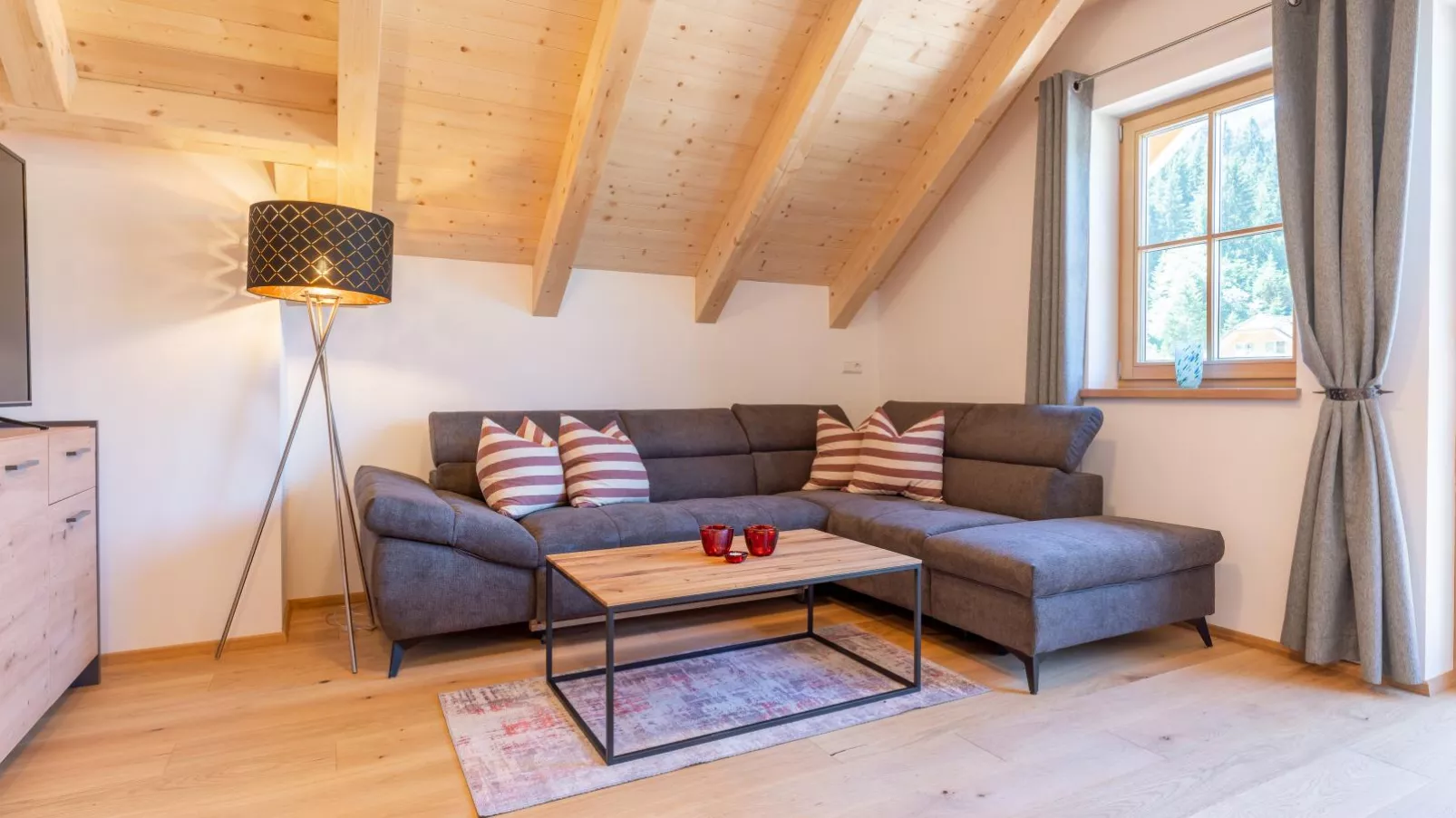 Apart Heidi-Living room