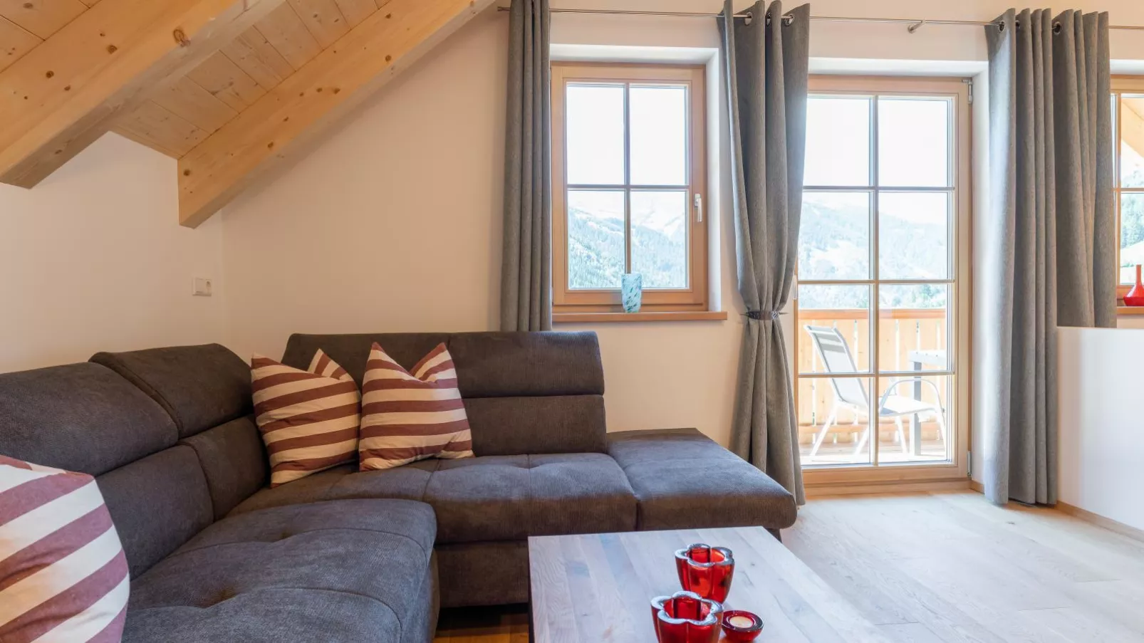 Apart Heidi-Living room