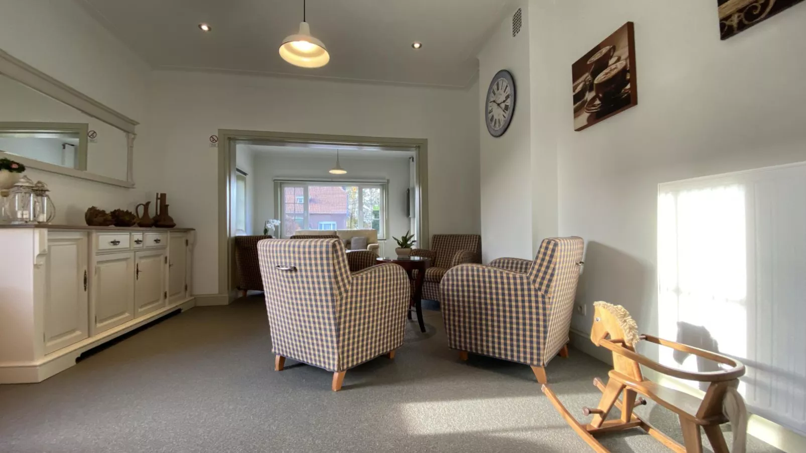 Secretarishuis-Living room