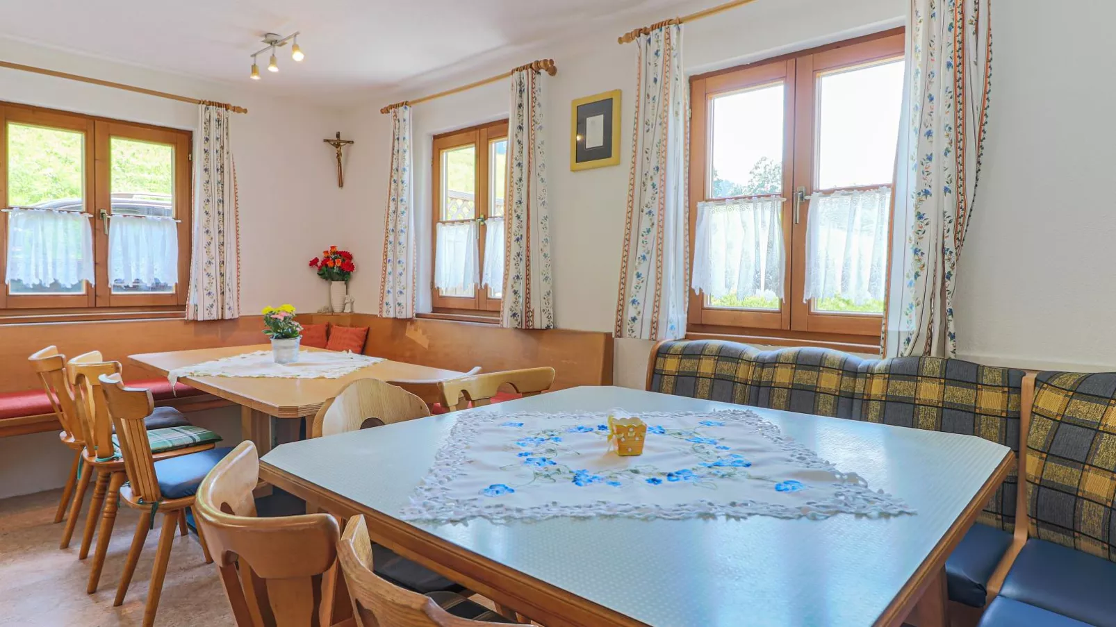 Feilgrub 2-Dining room
