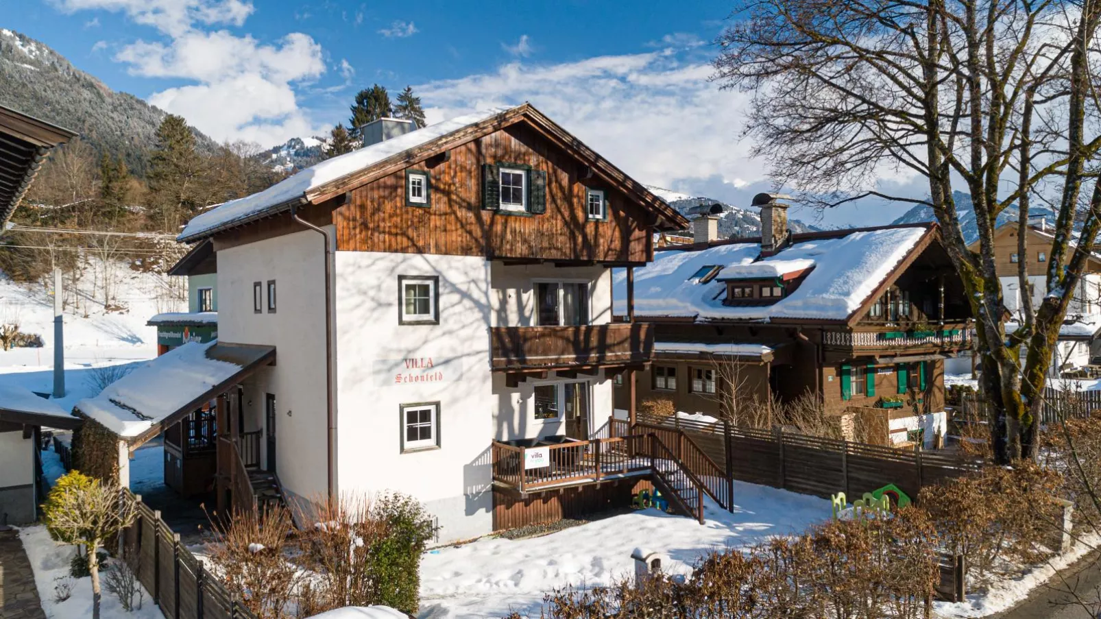 Schönfeld I-Exterior winter