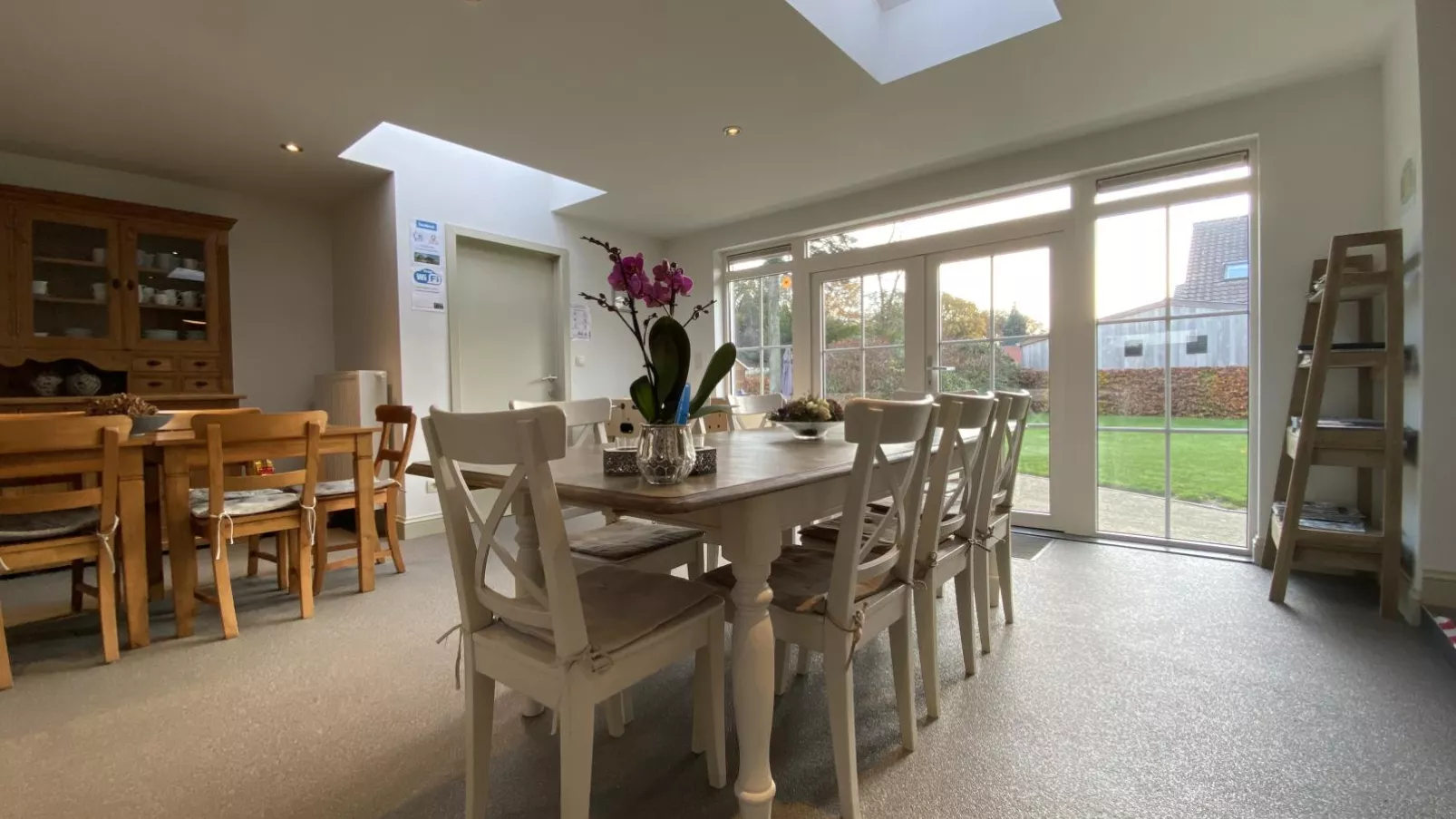 Secretarishuis-Dining room