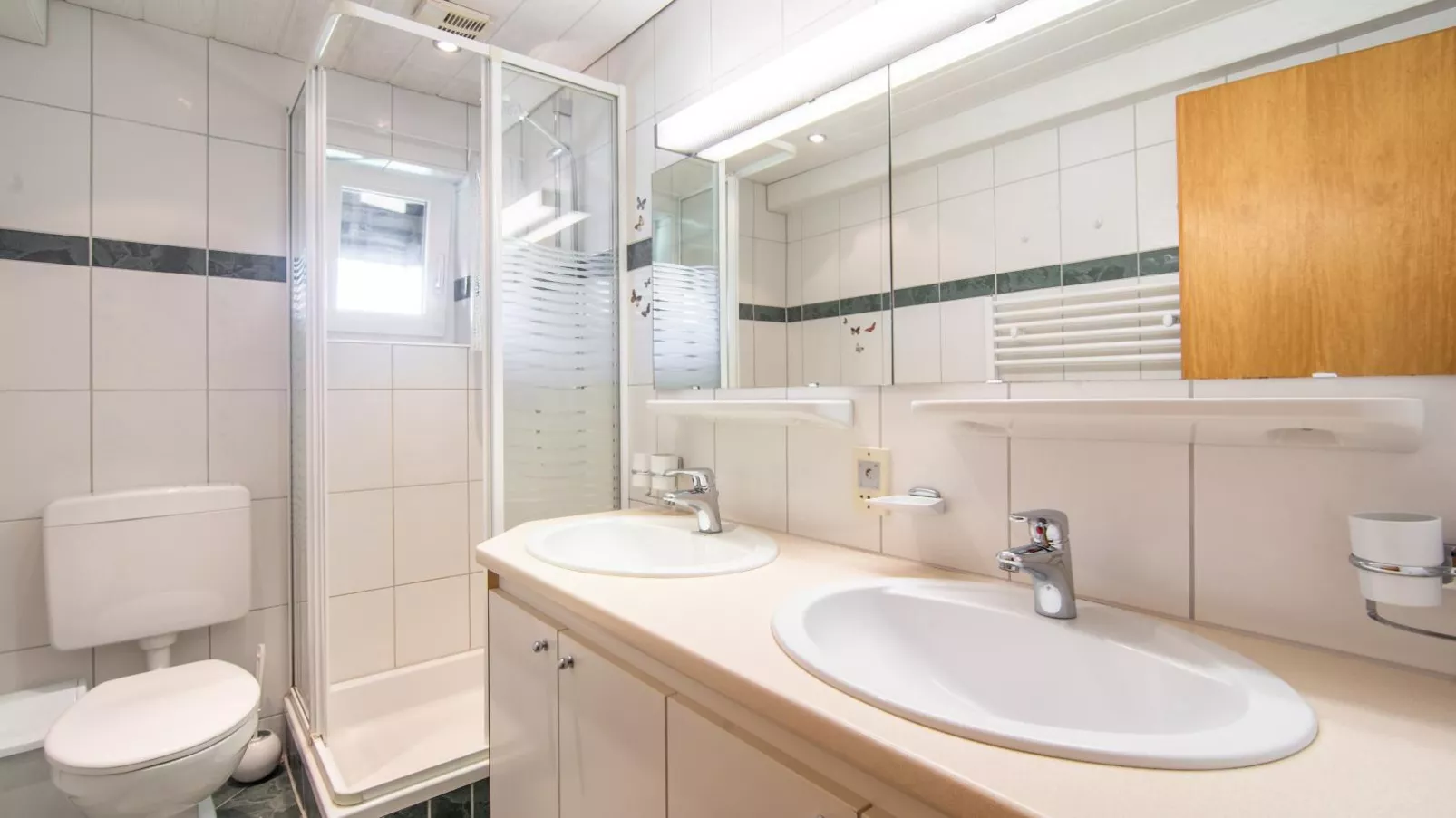 Monteschiel-Bathroom