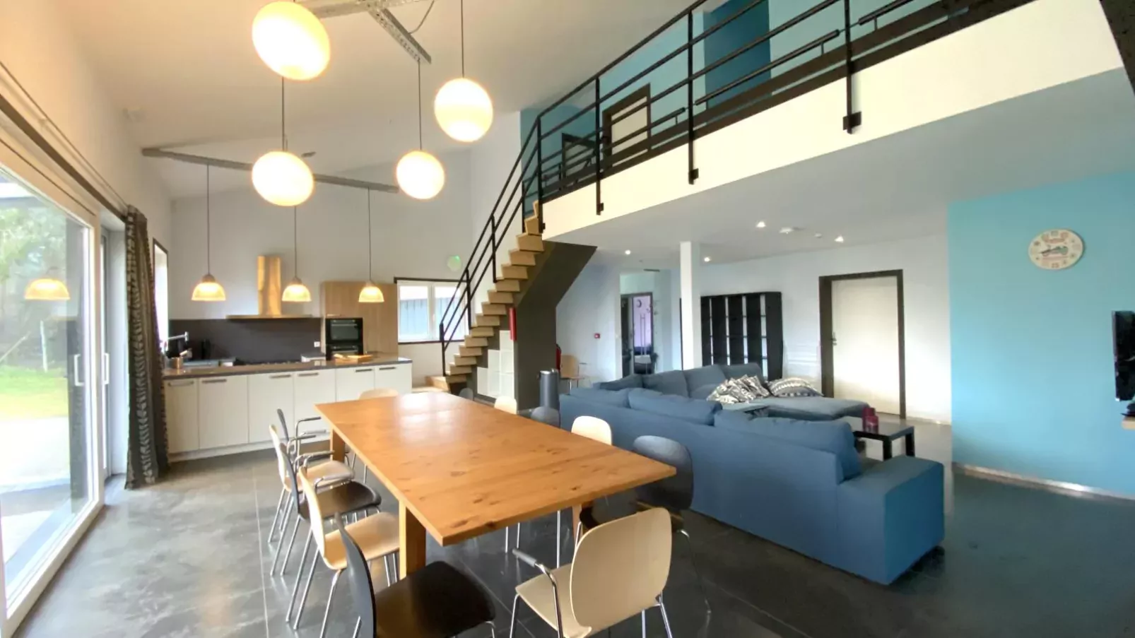 Ons Huis-Dining room