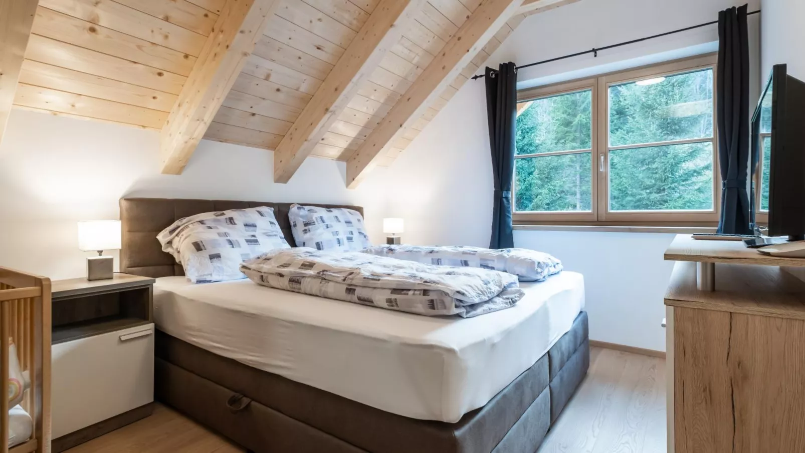 Ebersberger-Bedroom
