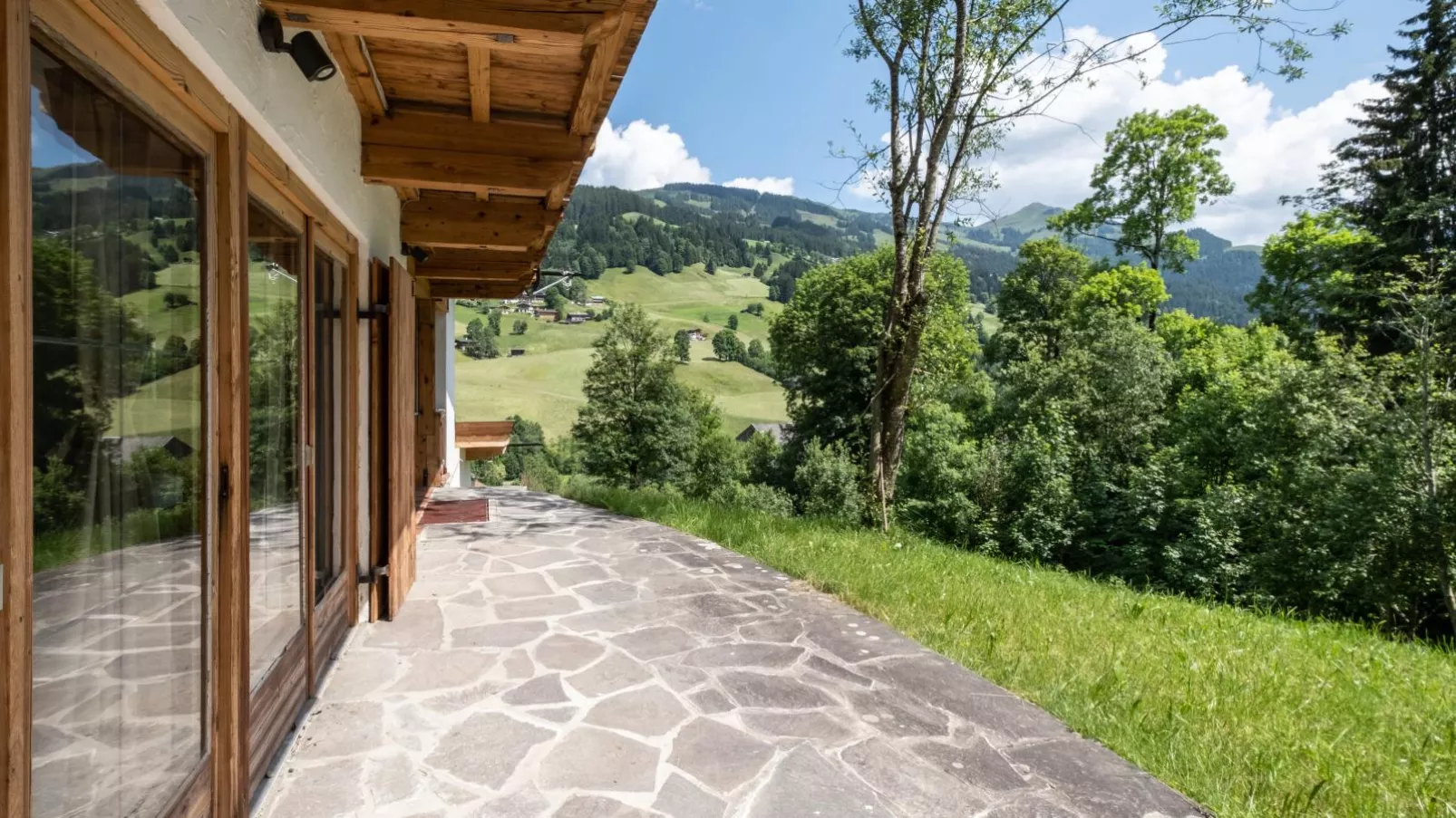 Brügglbach-View summer