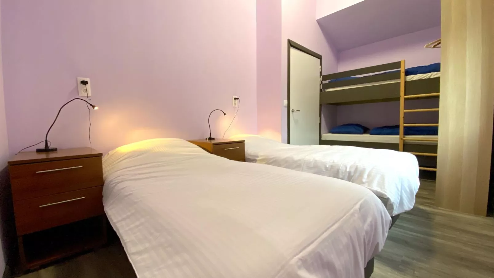 Ons Huis-Bedroom